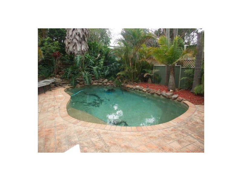 71 Marks Road, Gorokan NSW 2263