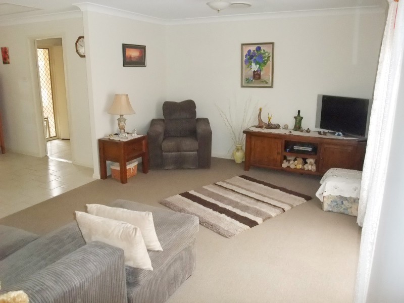 33a  Howelston Road, Gorokan NSW 2263