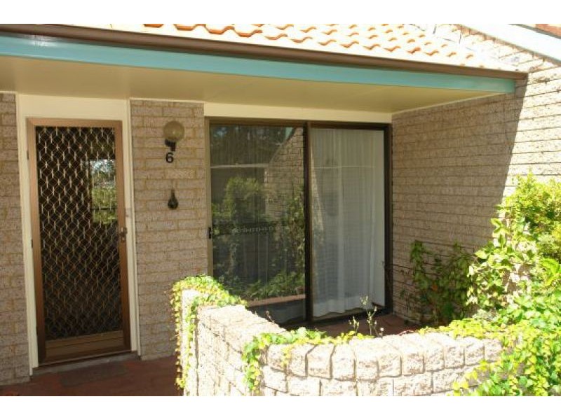 6/4 Rankens Court, Wyong NSW 2259