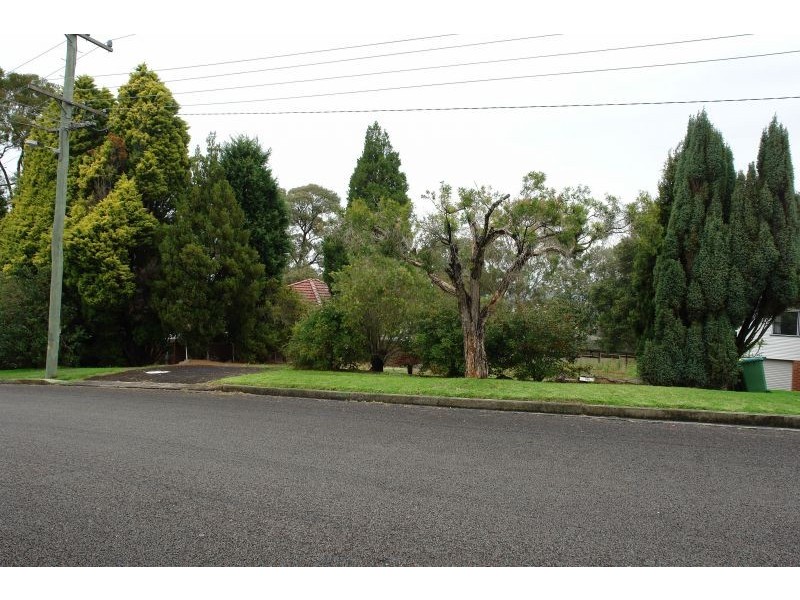 16 North Road, Wyong NSW 2259