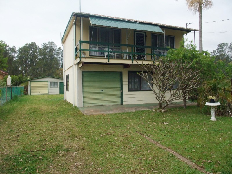 59 Warner Avenue, Tuggerawong NSW 2259