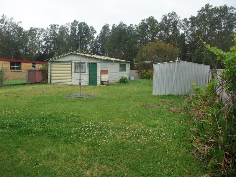 59 Warner Avenue, Tuggerawong NSW 2259