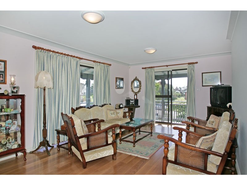 9 Roslyn Place, Noraville NSW 2263