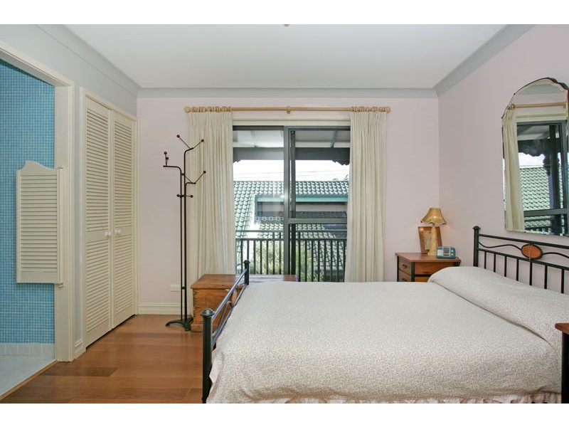 9 Roslyn Place, Noraville NSW 2263