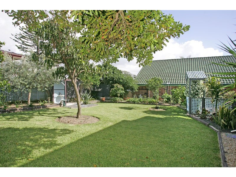 9 Roslyn Place, Noraville NSW 2263