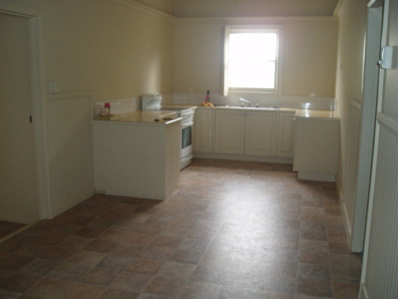 10 Porter Street, Wyong NSW 2259