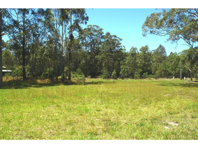 242 Durren Road, Jilliby NSW 2259