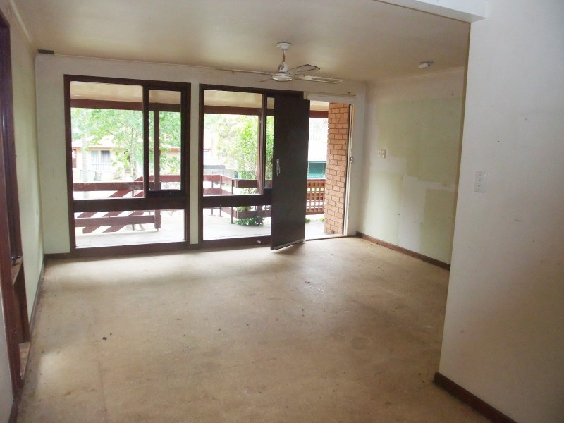5 McKell Avenue, Watanobbi NSW 2259