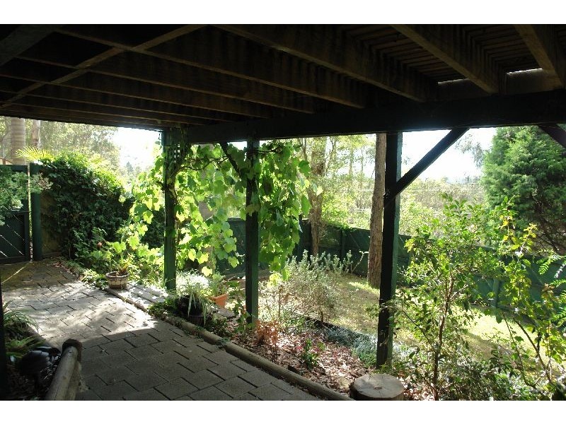 31 Casey Drive, Watanobbi NSW 2259