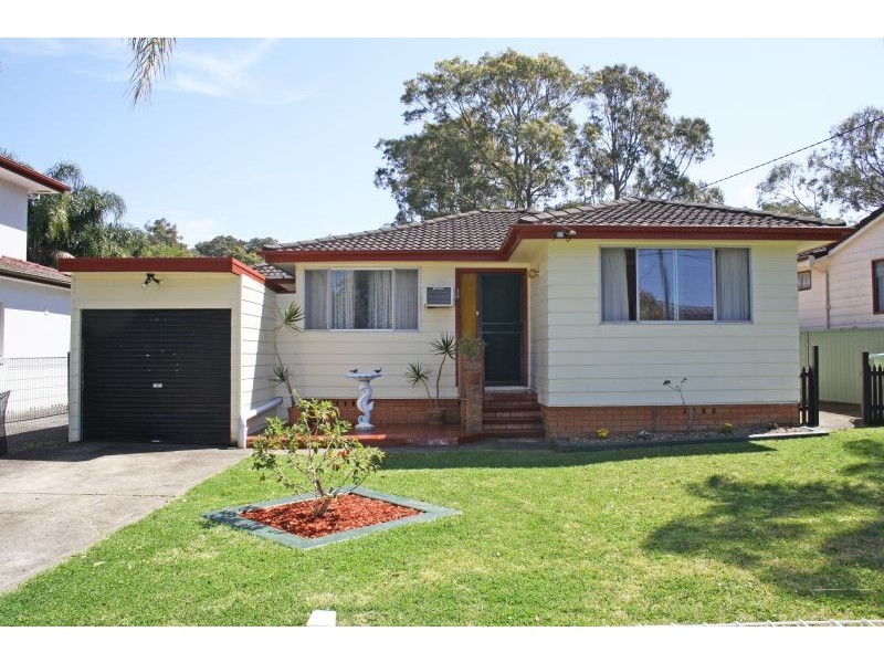 39 Murrawal Road, Wyongah NSW 2259