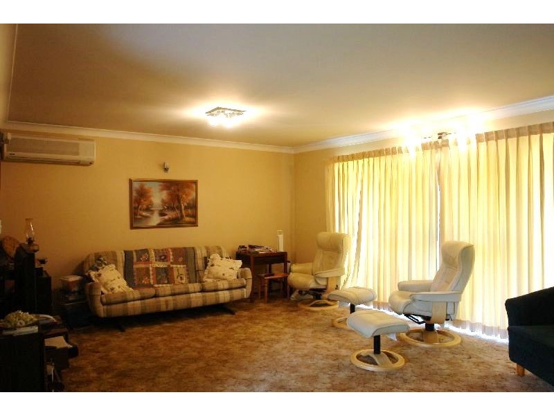 2  Riverview Drive, Wyong NSW 2259