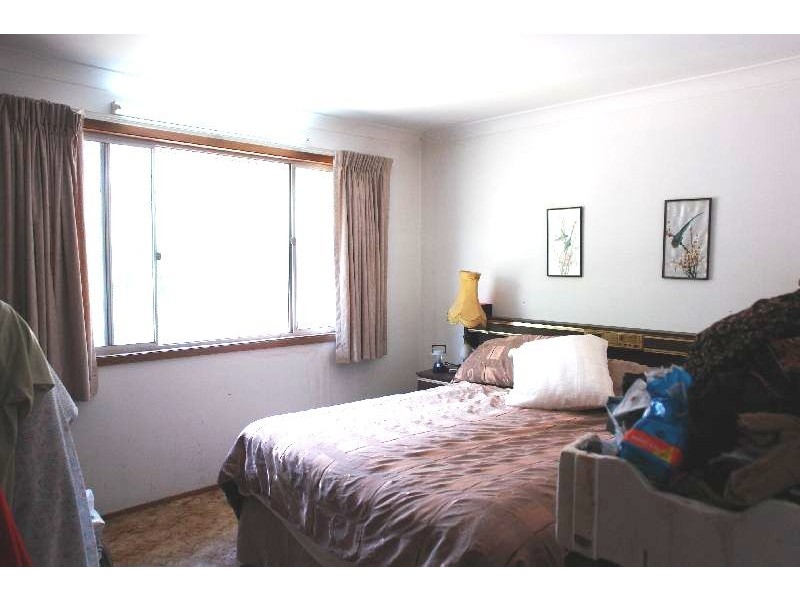 2  Riverview Drive, Wyong NSW 2259