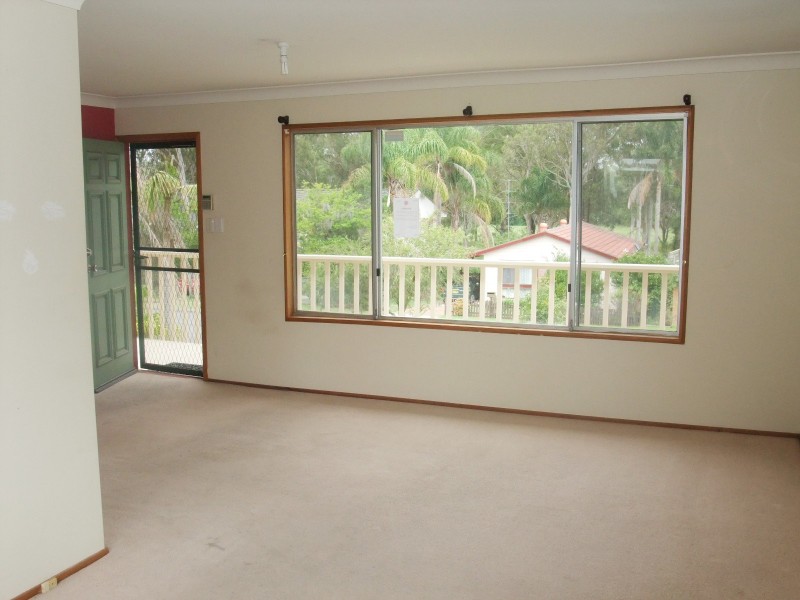 59 Cadonia Road, Tuggerawong NSW 2259