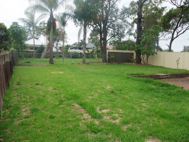 59 Cadonia Road, Tuggerawong NSW 2259