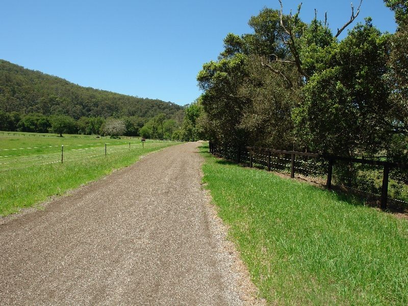 403  Yarramalong Road, Yarramalong NSW 2259