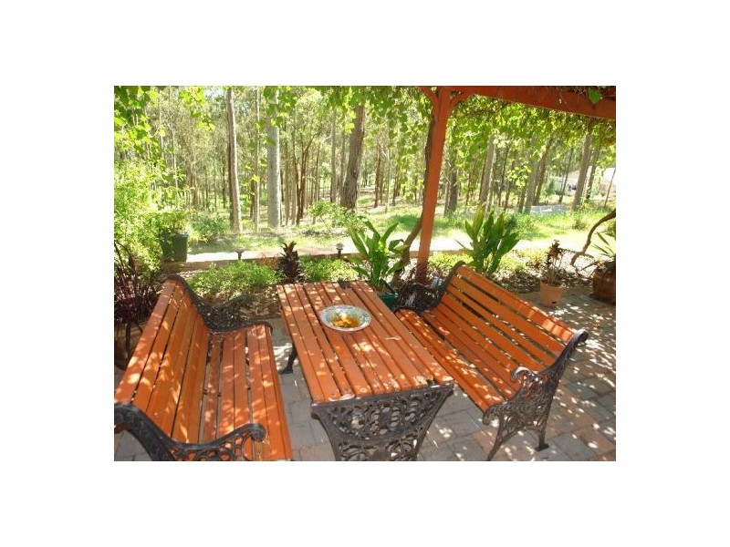 1 Little Cobbs Lane, Mardi NSW 2259