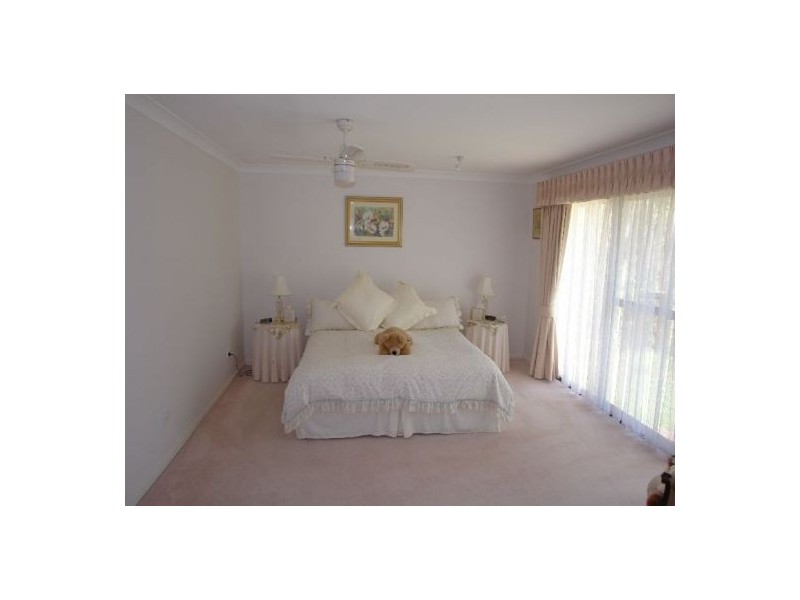 1 Little Cobbs Lane, Mardi NSW 2259