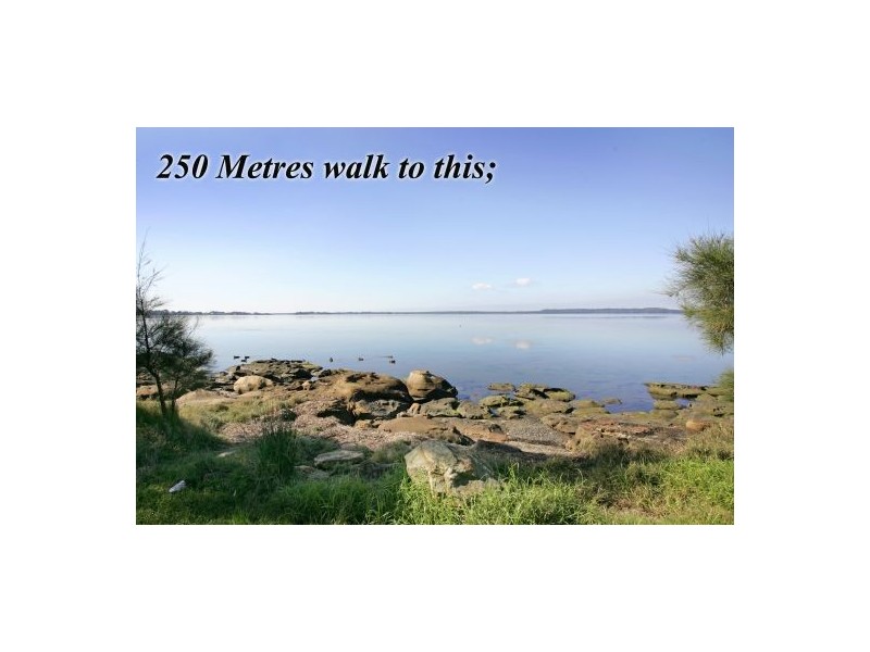 8 Oakland Street, Wyongah NSW 2259