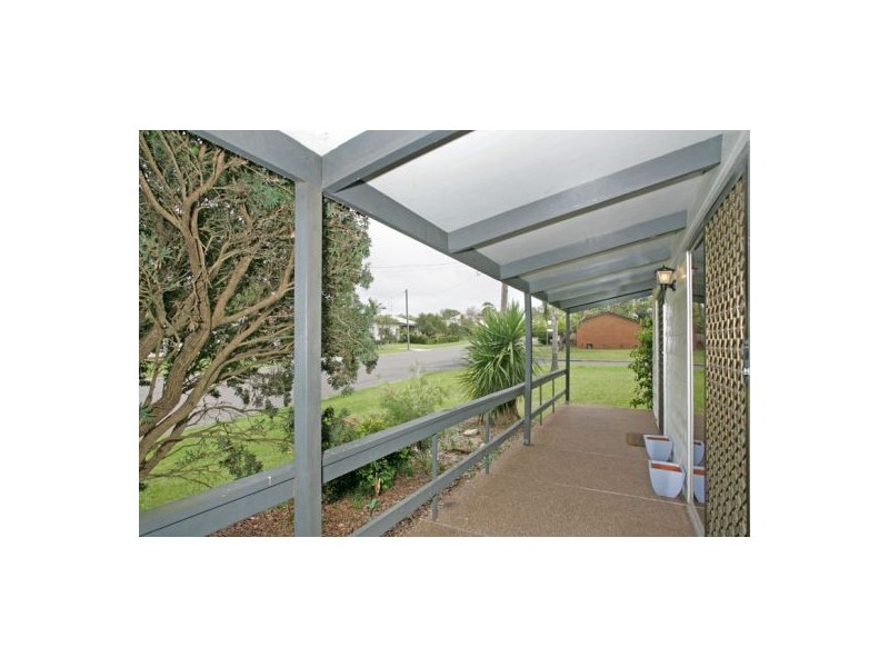 8 Oakland Street, Wyongah NSW 2259