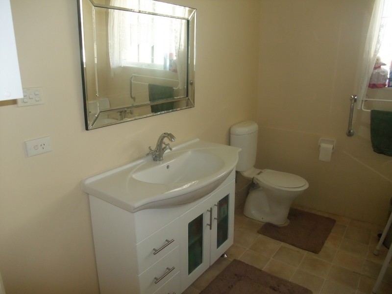 Tuggerawong NSW 2259