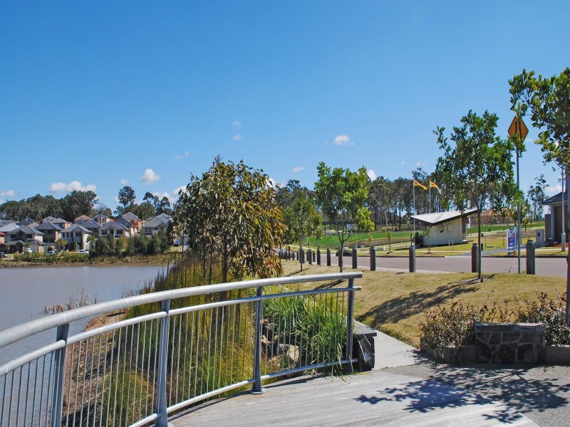 8 Helios Street, Woongarrah NSW 2259