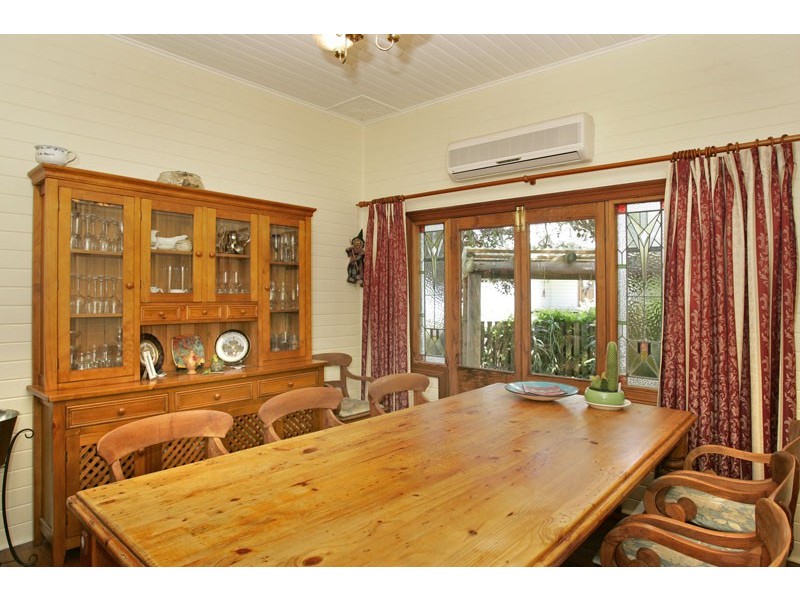 13 Boyce Ave, Wyong NSW 2259