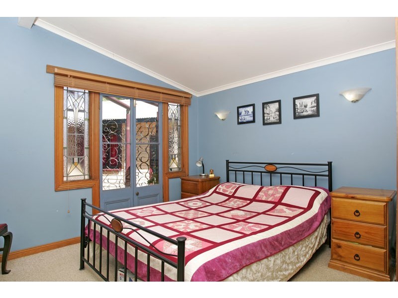 13 Boyce Ave, Wyong NSW 2259