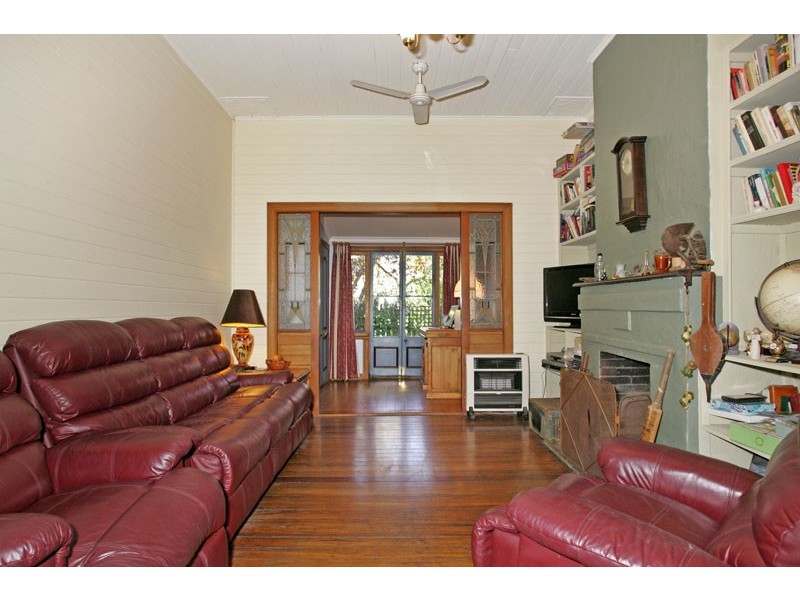 13 Boyce Ave, Wyong NSW 2259