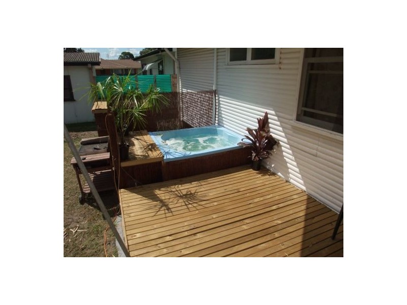 4  Brennon Road, Gorokan NSW 2263