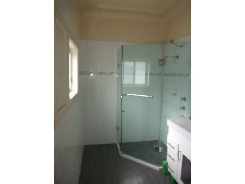 24 Danbury Ave, Gorokan NSW 2263