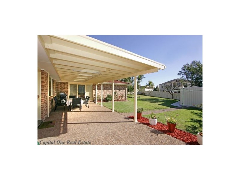 5  Oxford Drive, Lake Haven NSW 2263