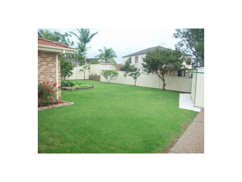 5  Oxford Drive, Lake Haven NSW 2263