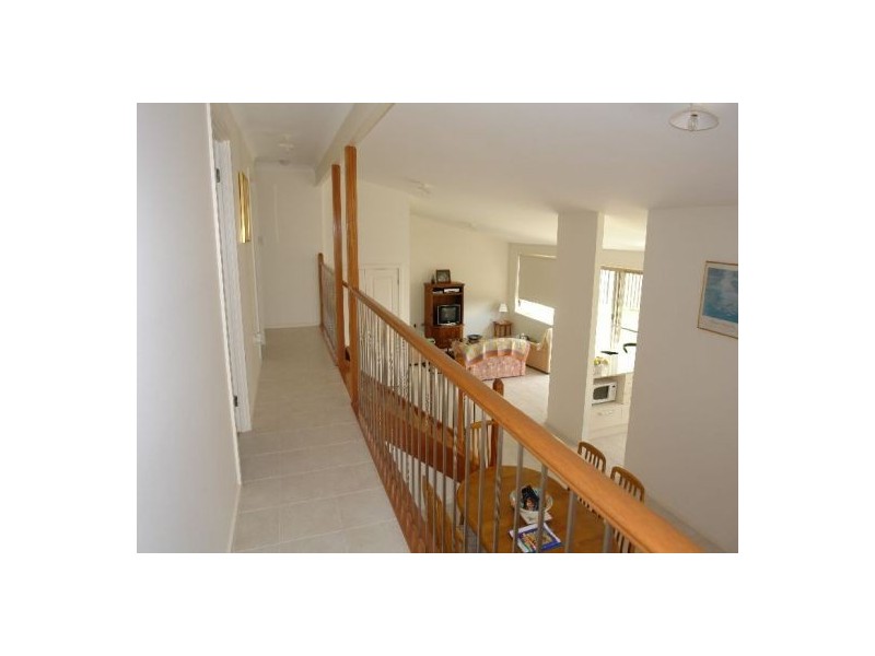 255 Johns Road, Wadalba NSW 2259