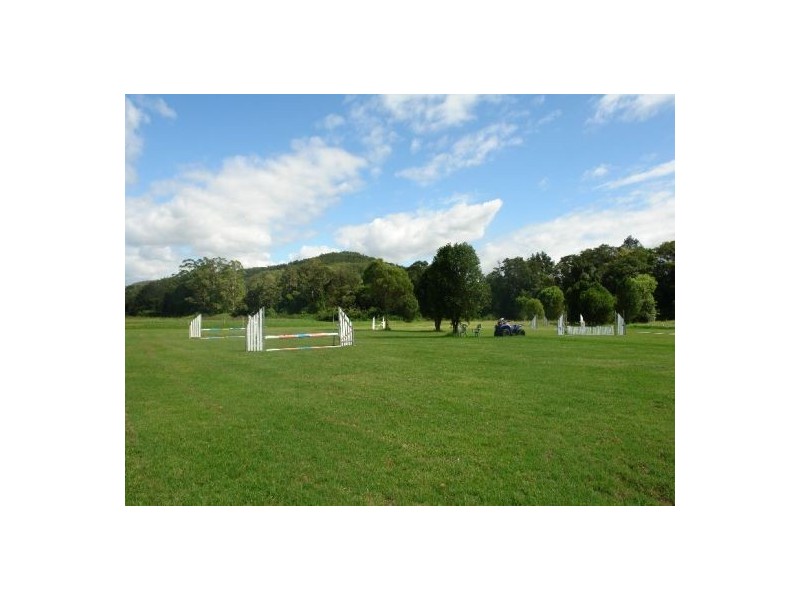 309 Yarramalong Road, Yarramalong NSW 2259