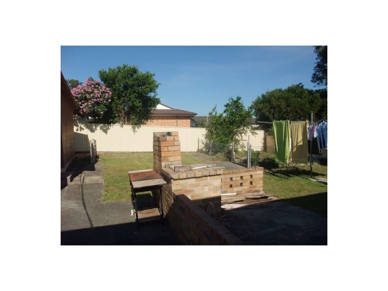 67 Phyllis Avenue, Kanwal NSW 2259