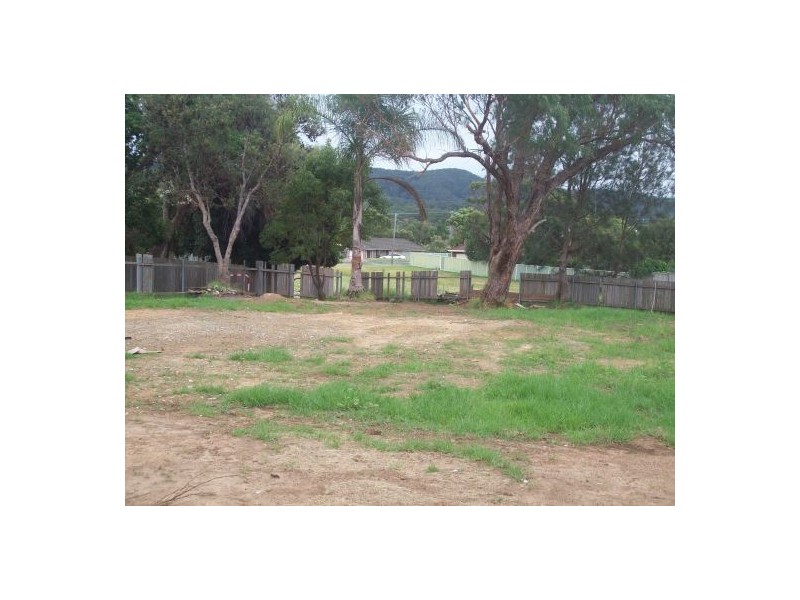 11 Nisic Close, Bateau Bay NSW 2261