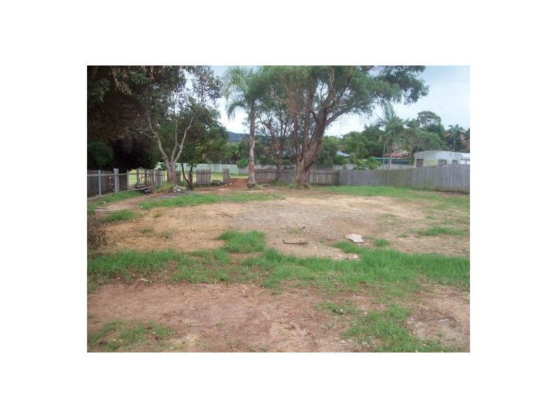 11 Nisic Close, Bateau Bay NSW 2261