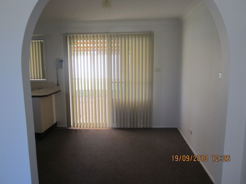 4 Trent Close, Lake Haven NSW 2263