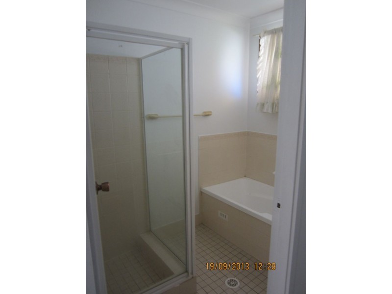 4 Trent Close, Lake Haven NSW 2263