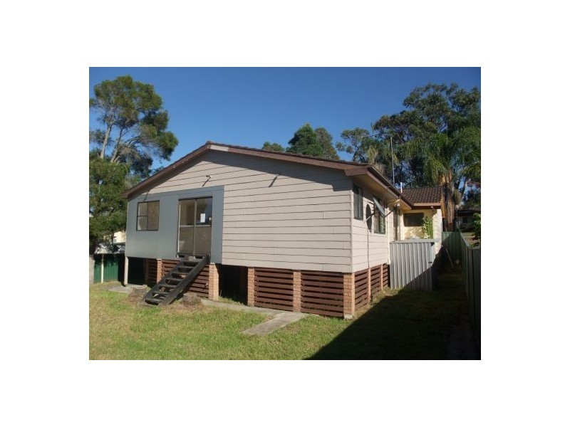 7 Swan Street, Kanwal NSW 2259