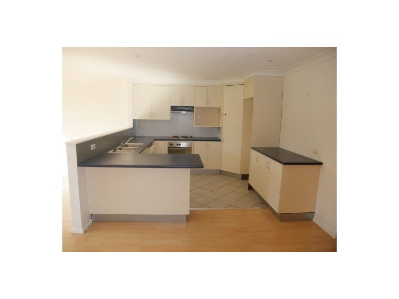 7 Swan Street, Kanwal NSW 2259