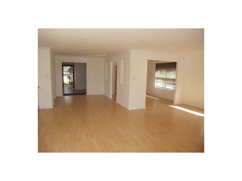 7 Swan Street, Kanwal NSW 2259