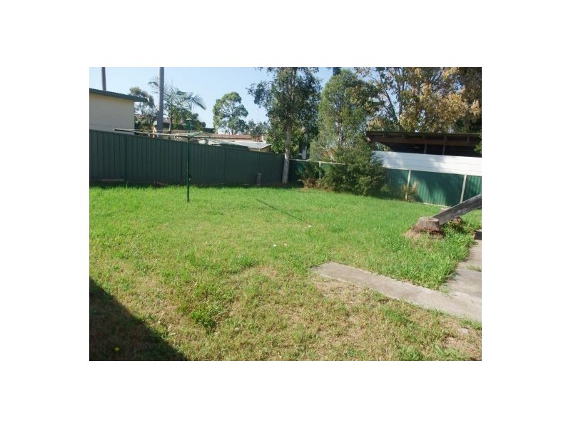 7 Swan Street, Kanwal NSW 2259