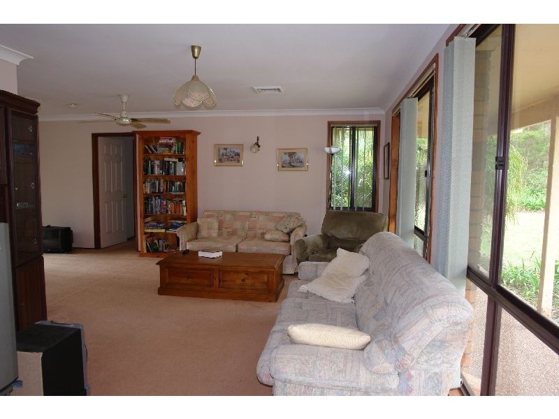 147  Hakone Road, Woongarrah NSW 2259