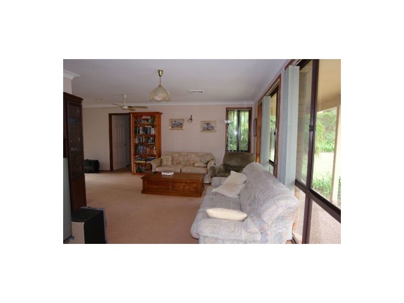 147 Hakone Road, Warnervale NSW 2259