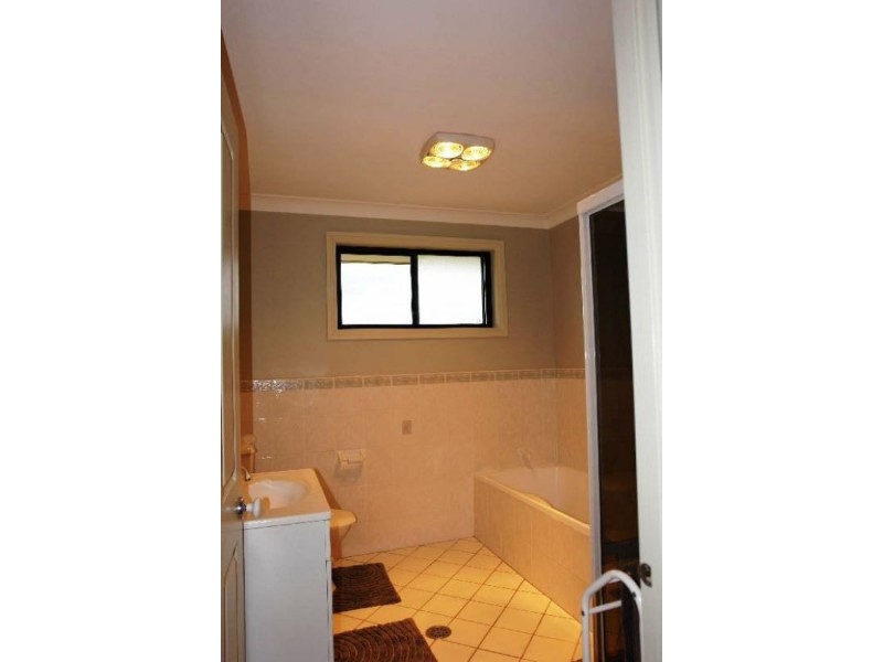 6A  North Road, Wyong NSW 2259