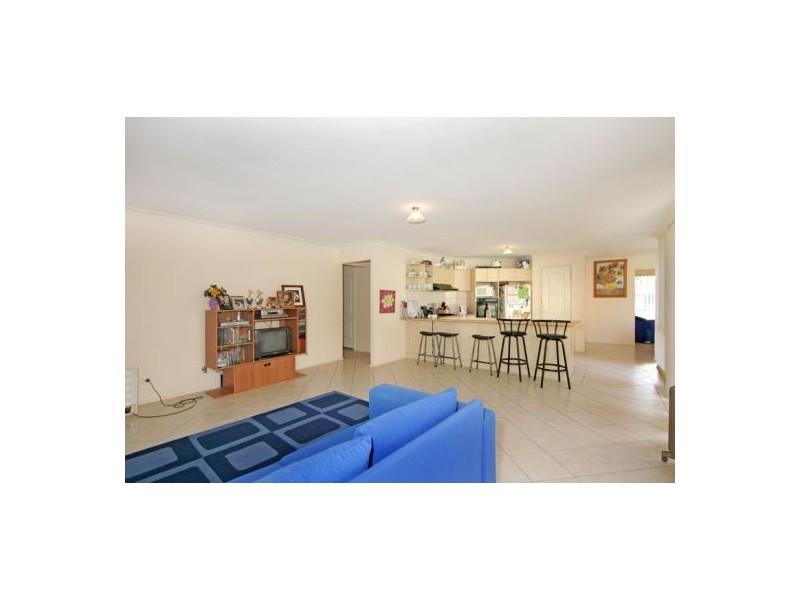 27 Sterling Way, Hamlyn Terrace NSW 2259