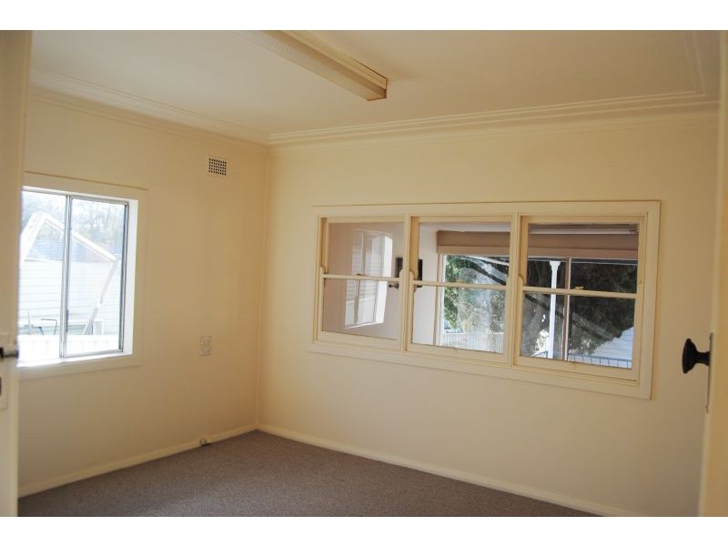 106 Main Road, Toukley NSW 2263