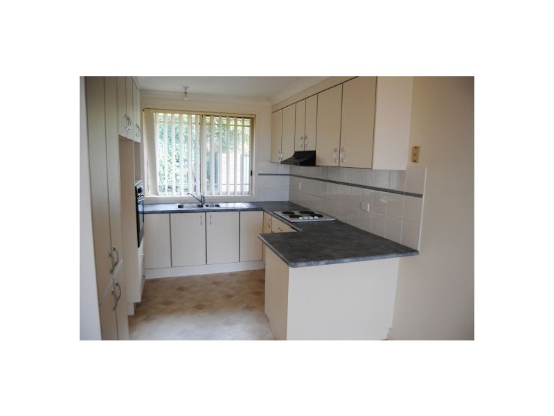 16/2-10 Ruby Street, Gorokan NSW 2263