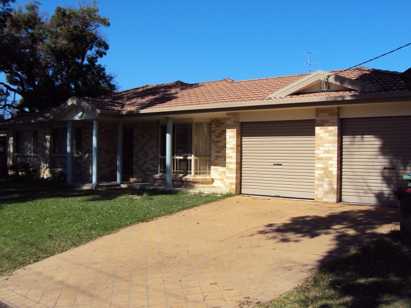 72 Fravent Street, Toukley NSW 2263